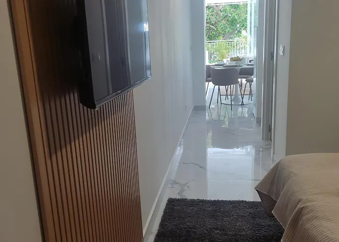 Papartment,ponderosa Lux , Апартаменти Адехе