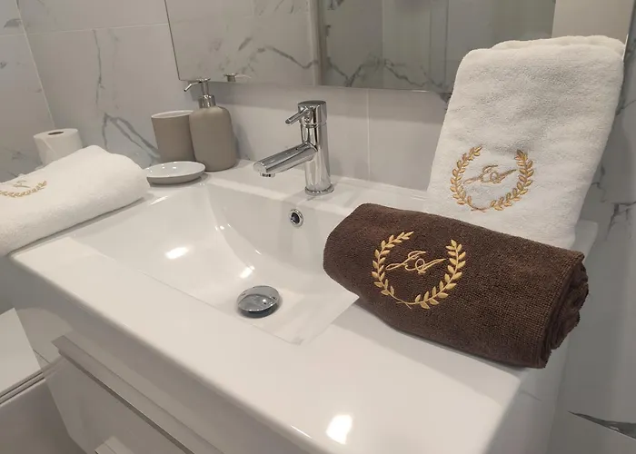 Papartment,ponderosa Lux , * Адехе